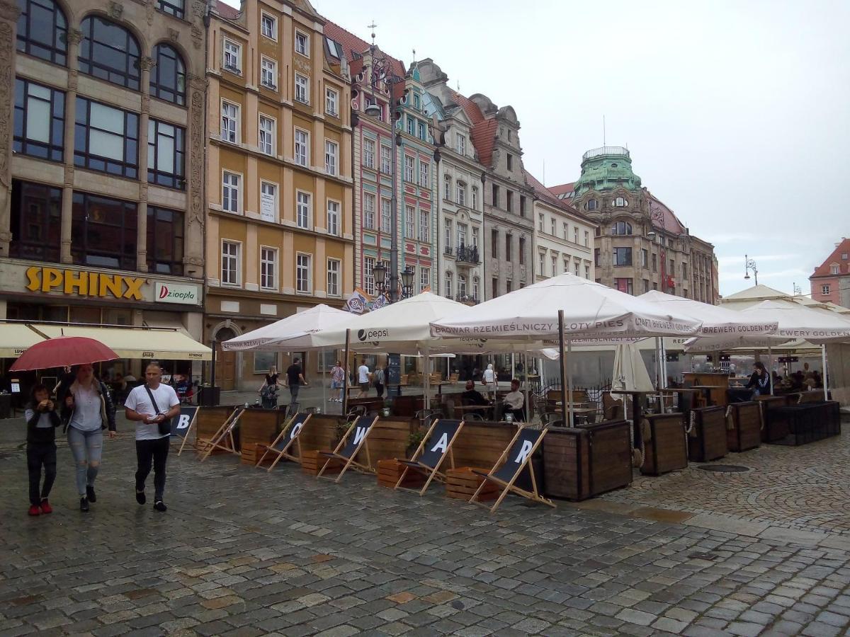 Rynek - Apartament Rodzinny Na Wroclawskim Rynku! Im Dluzej Tym Taniej! Exteriör bild